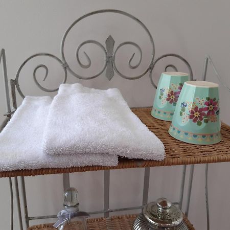 Les Fontenottes Bed & Breakfast Besancon Bagian luar foto
